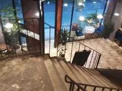 -童年小筑餐厅(申花路店)