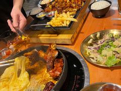-肥肥虾庄·金牌油焖大虾(杨园滨江时代walk店)