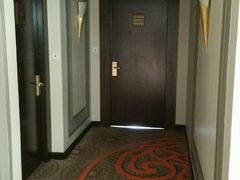 -阿瓦尼河滨曼谷酒店