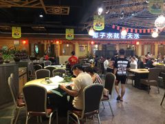 大堂-龙泉人椰子鸡.糟粕醋.海南菜(三亚旗舰店)