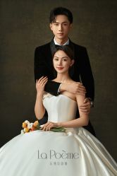 -乐派诗婚纱摄影