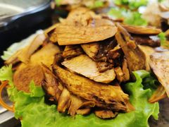 -菌海森林·非遗野生菌火锅(西山区滇池路摩根道店)