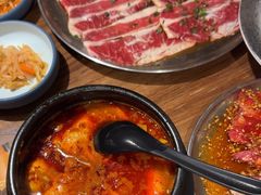 -明洞阿姨·韩式酱蟹烤肉·创意料理(三元桥店)