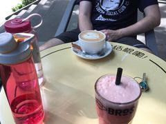 -Moka Bros 摩卡站(嘉华店)