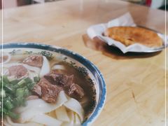 -魏旺湖北正宗牛肉面(硚口公园店)