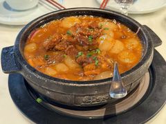 葛粉圆子烧牛腩-六尺巷新徽菜(总店)