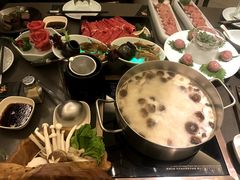 -捞王锅物料理(上海世茂广场店)