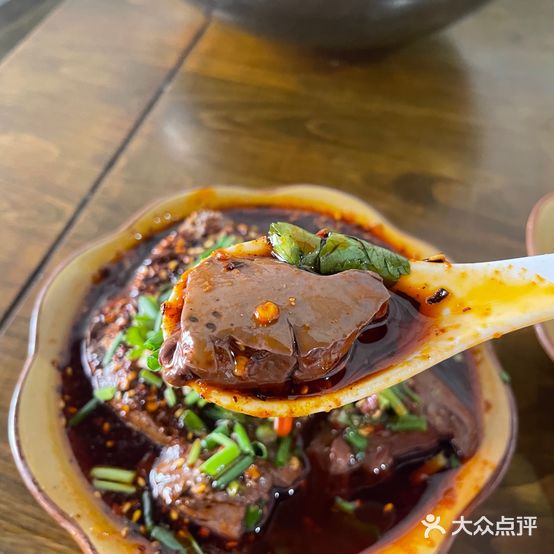 小杨翘脚牛肉总店