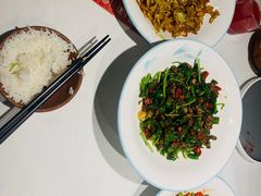 小炒黄牛肉-印湘·剁椒鱼头(安宁庄店)