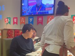 -海底捞火锅(宝龙广场夜宵主题店)