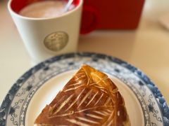 -CARINO BAKERY&CAFE(人广来福士店)
