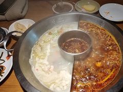 -佬土鹅肠火锅(中建大观店)