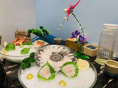 章红鱼刺身-千岛蚝高压锅生蚝·人参火锅(白云万达店)