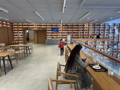 -朵云书院(滴水湖店)
