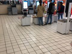 -利群海琴购物广场(商丘路店)