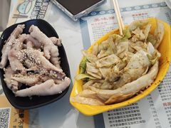 沙姜鸡脚-黄师奶甜品店