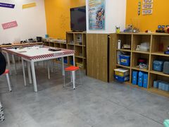 -艾克瑞特机器人教育(金狮校区)