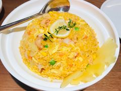 菠萝海鲜炒饭-吕氏疙瘩汤·新鲁菜(济南万象城店)