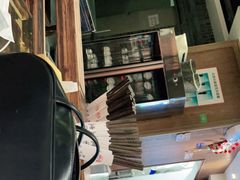 -张氏宽窄巷成都名小吃(茂业百货华强北店)