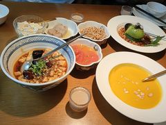 -庆春朴门(前滩太古里店)