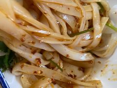 -东巴谷野生菌火锅餐厅