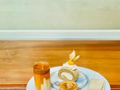 -Line 咖啡(石厦花园店)