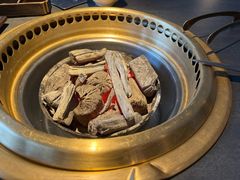 -铭牛烧肉·和牛海鲜自助(高新月牙湖店)