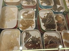 -嘎琉鲜切牛肉自助火锅