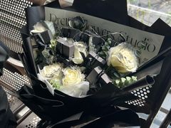 -亭亭鲜花店(中山北路店)