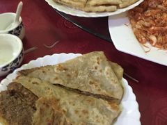 -溢心园香河肉饼总店