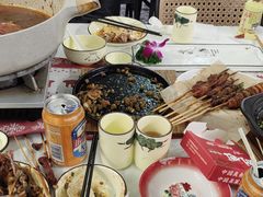 -刘姐啤酒鱼民族演艺餐厅(西街总店)