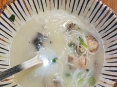 -鲜越鲜鱼粉(财富购物中心店)