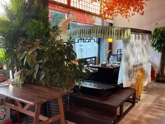 -八次方巴乡石锅鱼·金海湖水库活鱼(谷丰东路店)