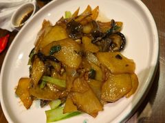 -那家老院子东北菜·饺子·小鸡炖蘑菇(艳华街店)