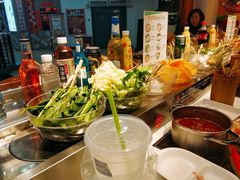 -百品聚旋转火锅(号外店)