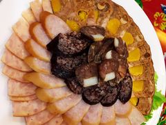 -闯关东东北农家菜(崂山石老人店)