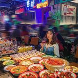 重庆开在顶楼的港式街头大排档‼️人气超火爆
