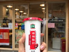 门面-牛朋牛奶棚(南昌路店)