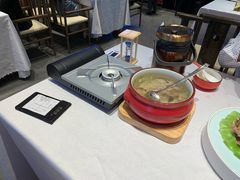 -老湘亲·品鉴湘菜(蔡塘爱琴海店)