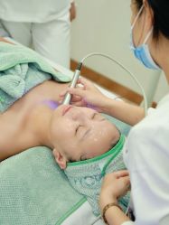 -FUMEIHUI·科技美肤·美体SPA