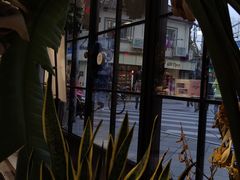 -Fridi Patisserie Cafe