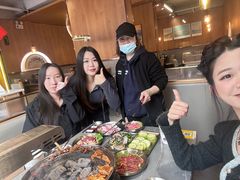 -围炉肉舍丹东海鲜烤肉·烤活鳗(步行街店)