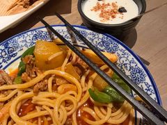 -耶里夏丽·新疆菜·28年喀什老馆(田林东路店)