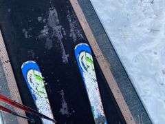 -丝绸之路山地度假区滑雪场