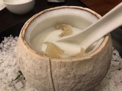 原只椰子炖鸡汤-广州文华东方酒店·江-由辉师傅主理