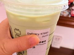 -星巴克臻选(上海今潮8弄店)