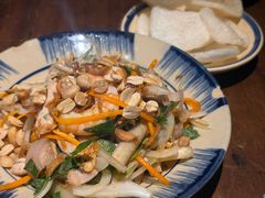 -Cuc Gach Quan Restaurant
