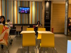 大堂-麦当劳(禄口机场T2航站楼)