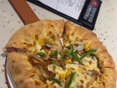 -必胜客(WOW中心城店)