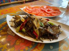 -四姑娘山阿巴郎·藏式花园餐厅